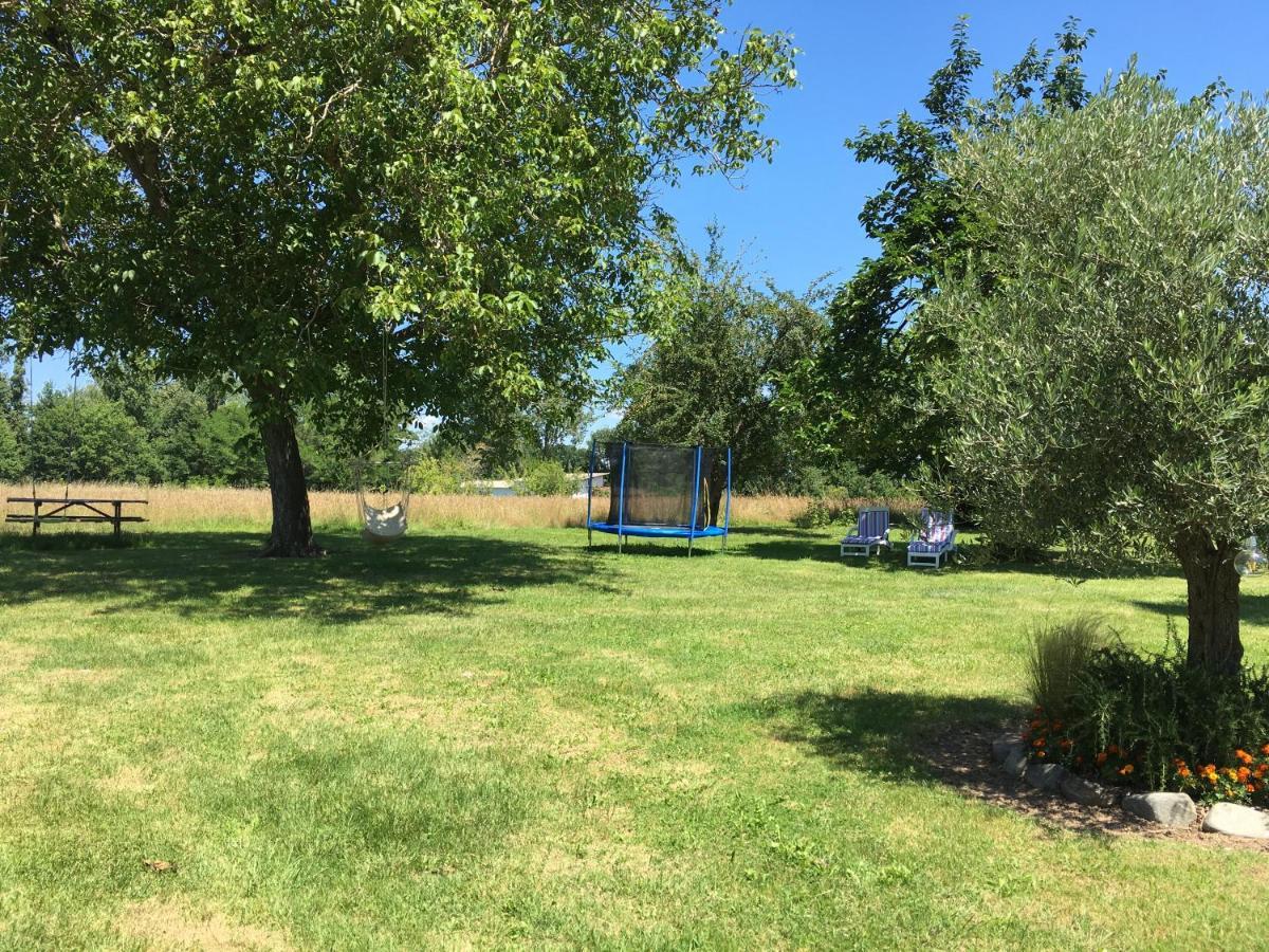 Gites Clodeguy No 2 Saint-Sylvestre-sur-Lot Экстерьер фото